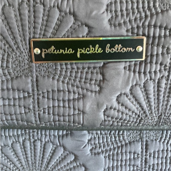 Petunia Pickle Bottom ~ Grey Quilted Baby Bag/Backpack Removable Changing Pad - Picture 2 of 16
